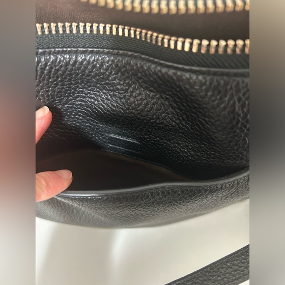 NWOT Henri Bendel Hobo Purse - Picture 7 of 12